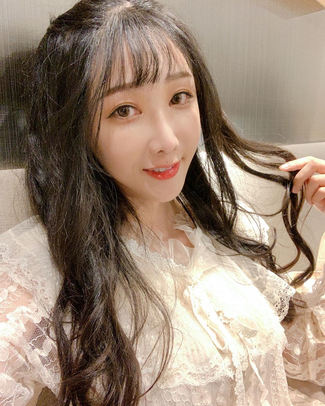 正妹蕎蕎 有著清新長相與火辣身材 - 美女圖 -