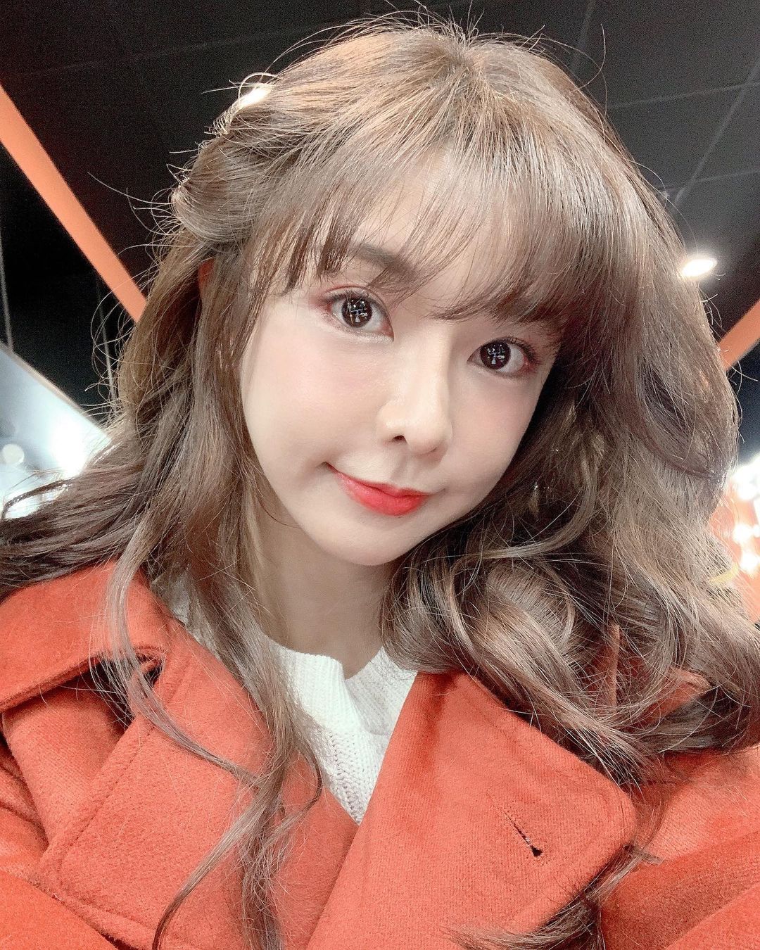 性感小隻馬巫苡萱   全身上下無懈可擊！ - 美女圖 -