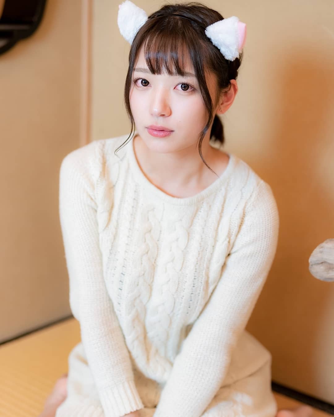 巨乳小護士「瀬山しろ」護士袍下竟是超飽滿身材　光看到她就不藥而癒