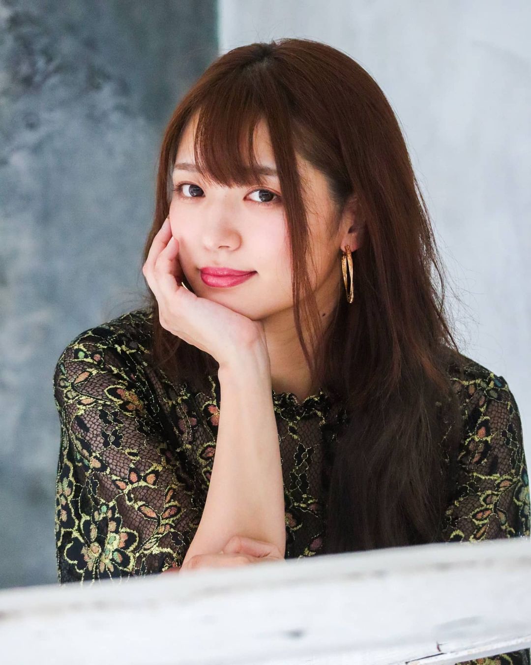 巨乳小護士「瀬山しろ」護士袍下竟是超飽滿身材　光看到她就不藥而癒