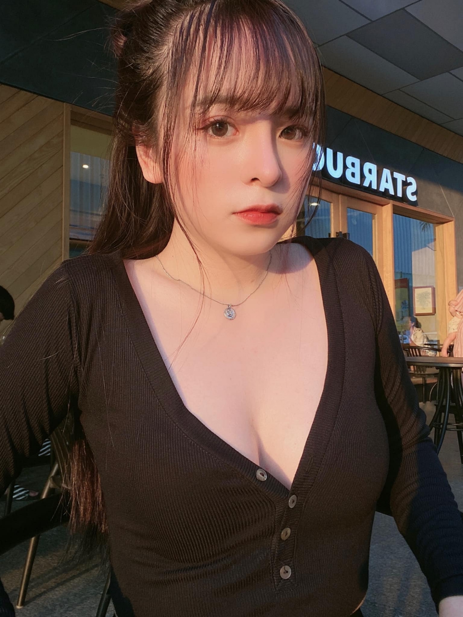 90055784_908673962935924_4407175081839558656_o.jpg