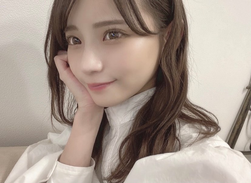 NMB48透明系女神「和田海佑」比基尼辣曬飽滿曲線　邪惡視角下「雪白嫩乳」一覽無遺
