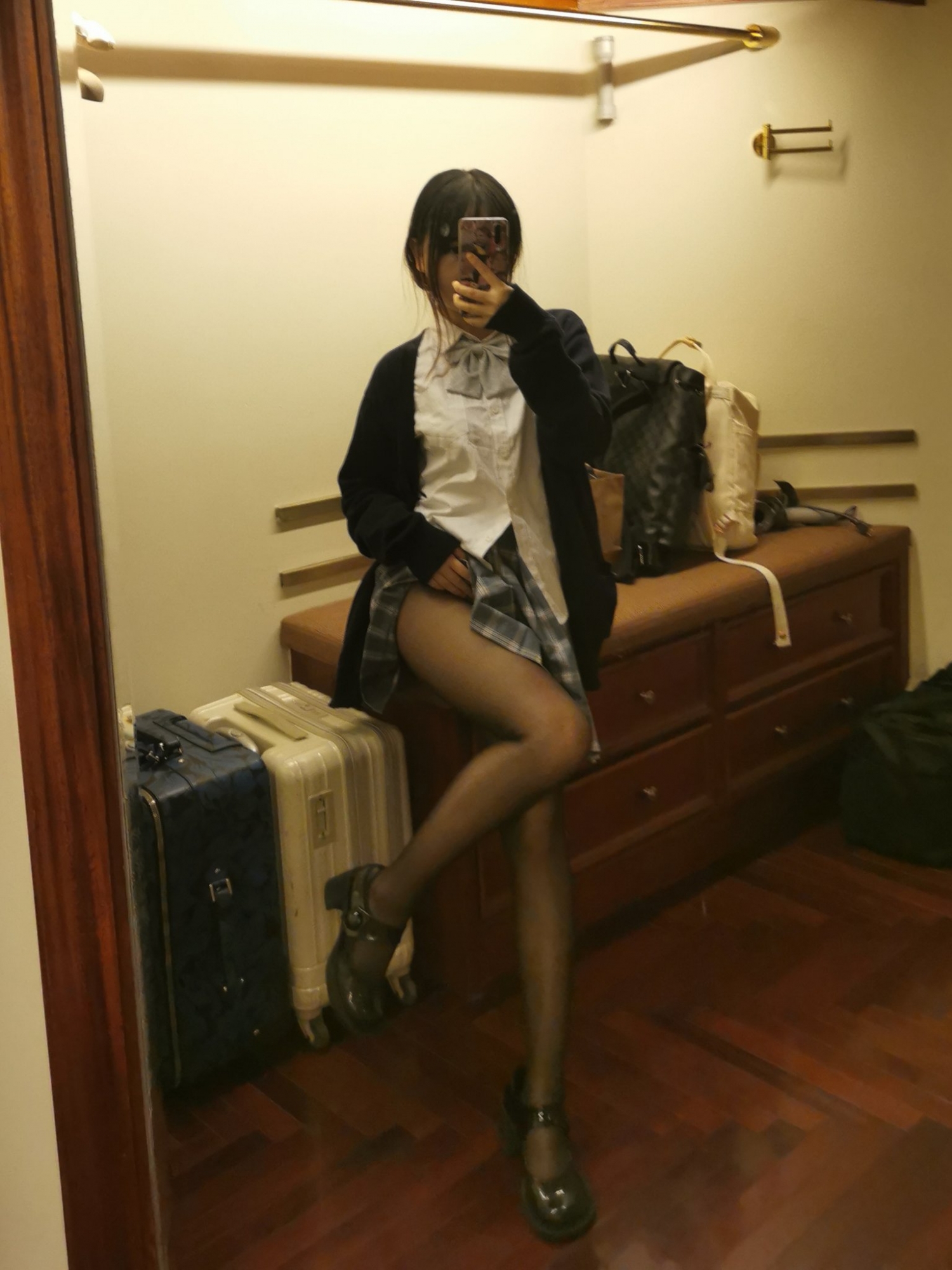 02.jpg