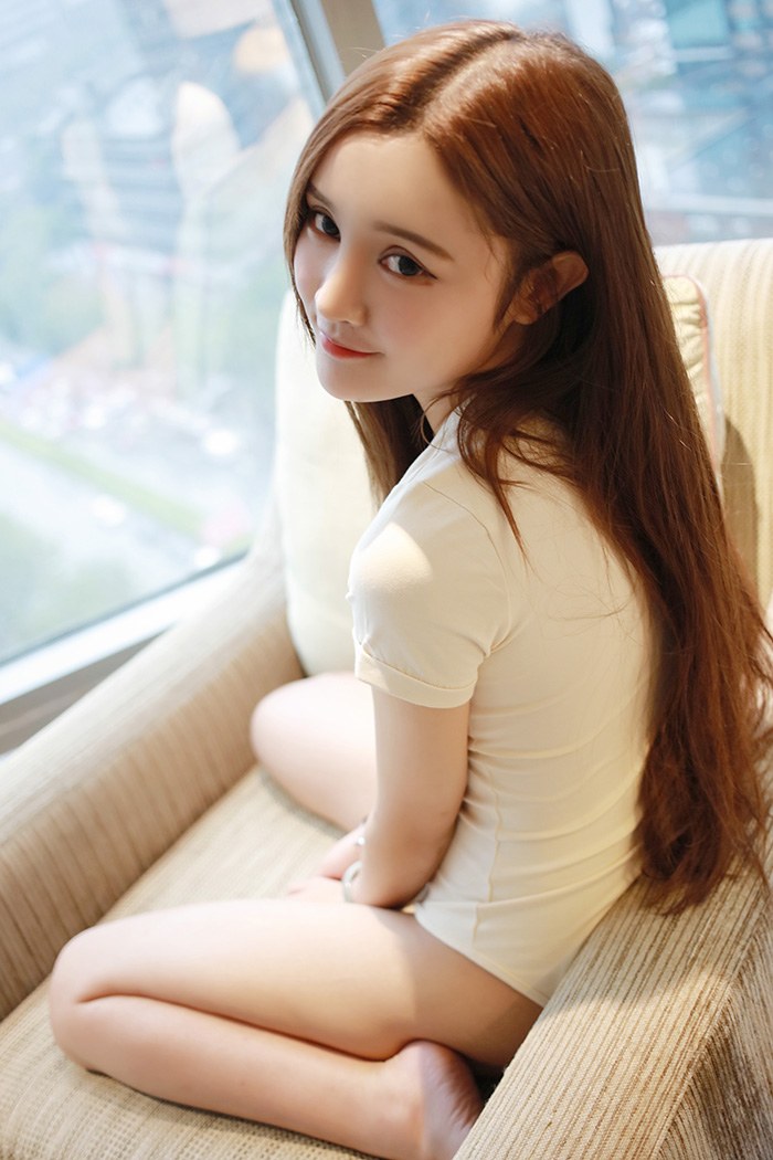 少女姗姗真空上陣玉乳翹臀看點足 素人正妹