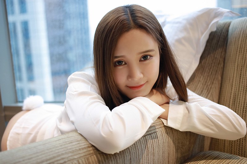 少女姗姗真空上陣玉乳翹臀看點足 素人正妹