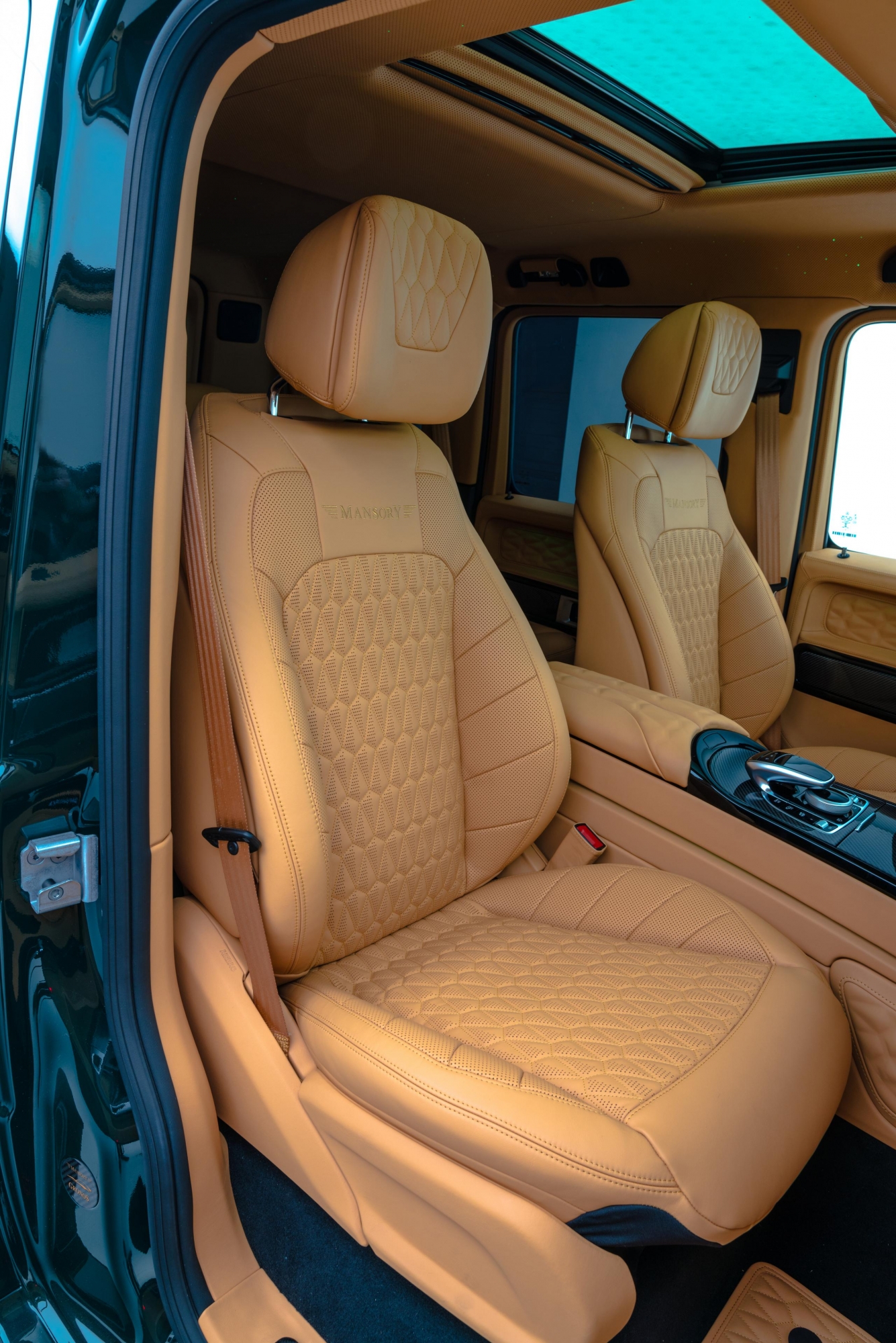 mansory-gronos-2021-12.jpg