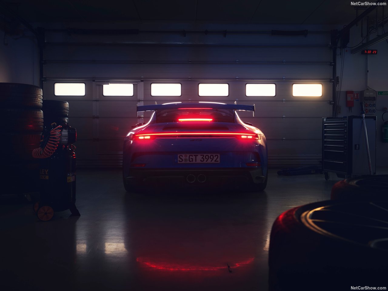 Porsche-911_GT3-2022-1280-0f.jpg