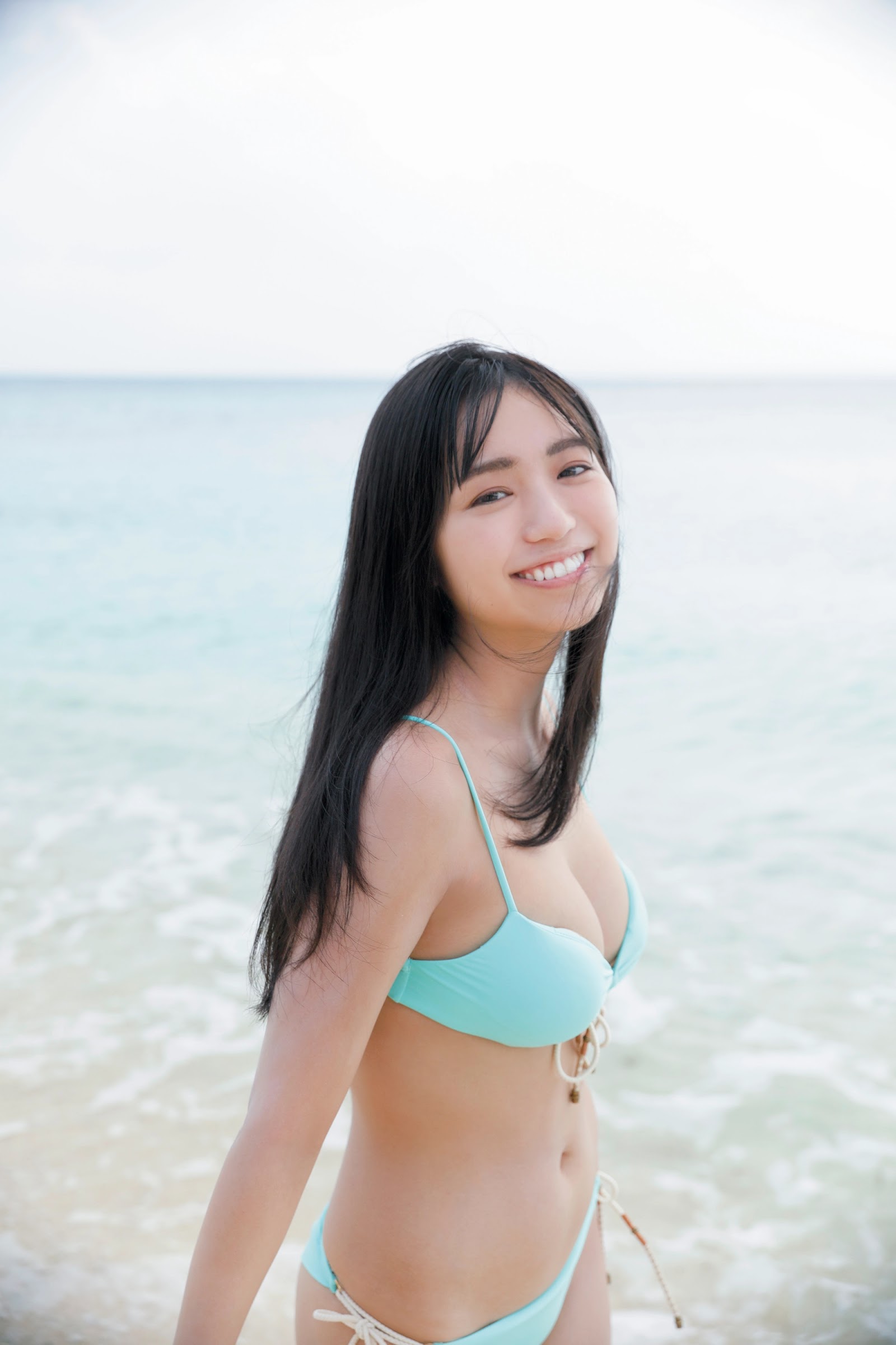 F 巨彈出擊！21 歲「大原優乃」解放青春肉體 陽光笑容帶你快轉來到夏天