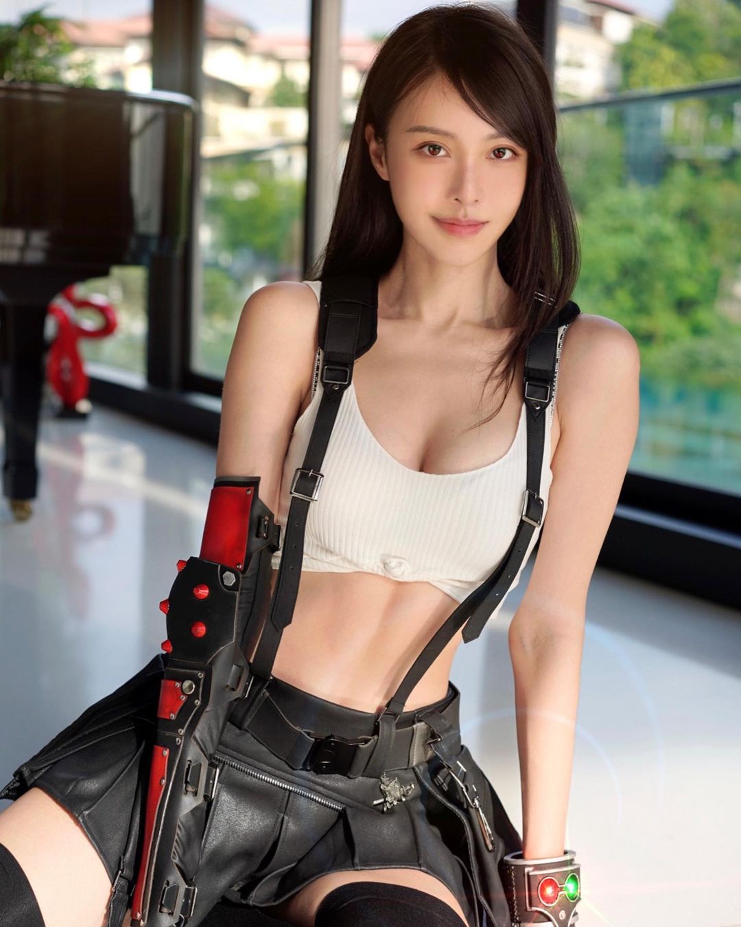 鋼琴女神「李元玲」神還原《FFVII》女主角！網讚：身材最接近的 Tifa