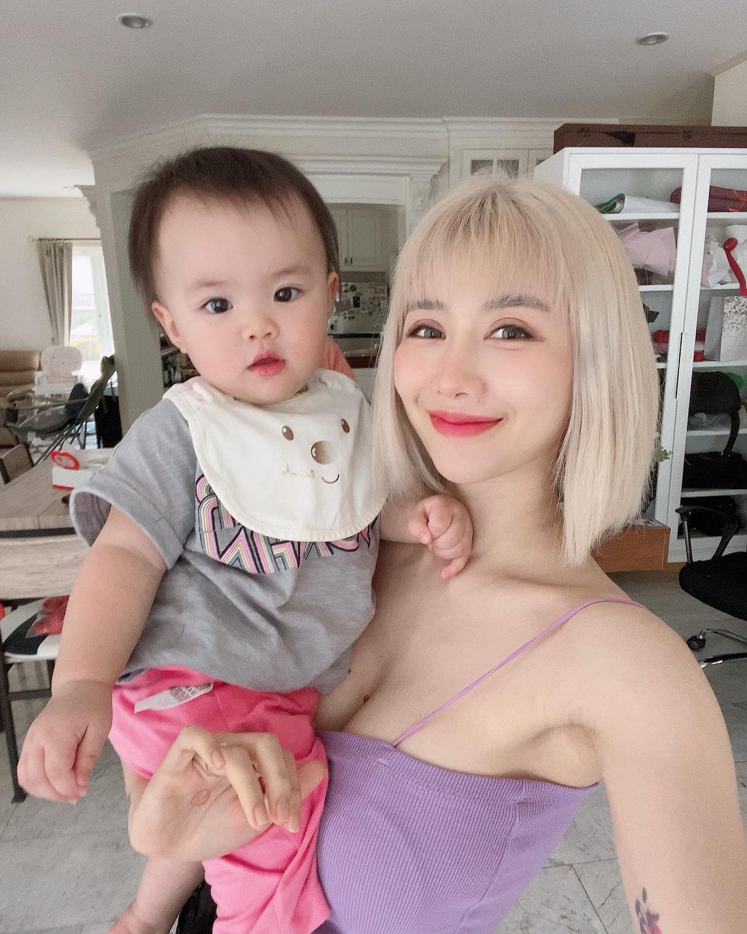 泰國火辣媽咪「陳美賢」身材超犯規！婚後照樣解放「美乳、蜜桃臀」