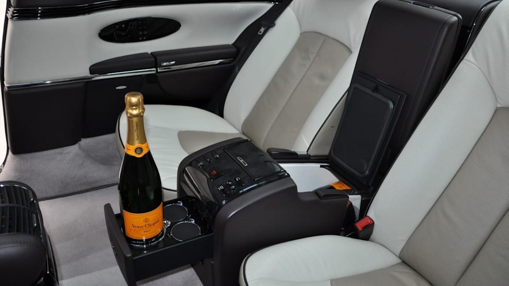 2012-maybach-57s-coupe-19.jpeg
