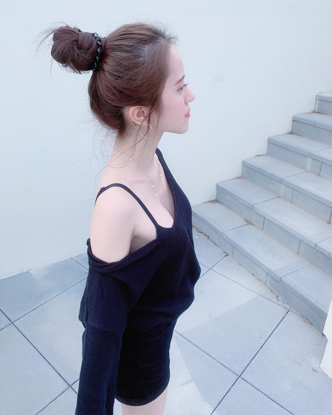 護理師正妹清新的氣質讓病患都戀愛 不需要用到電擊器〜Abbie - 美女圖 -
