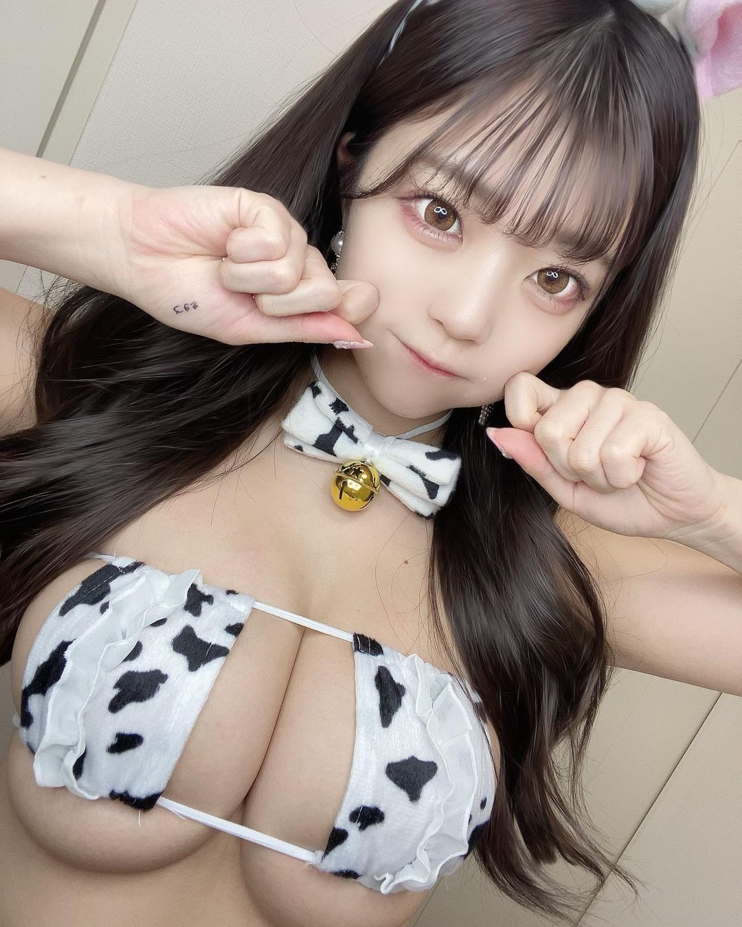 不走野豔風！「爆乳舞者」Momo 清純寫真曝光 這次要化身小女友圈粉