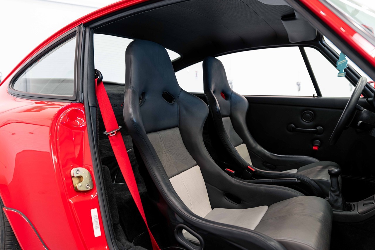https___hk.hypebeast.com_files_2021_05_1991-porsche-911-carrera-rs-delivery-mile.jpg https___hk.hypebeast.com_files_2021_05_1991-porsche-911-carrera-rs-delivery-mile.jpg