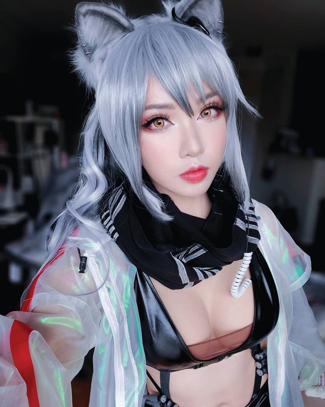 不務正業？！準博士妹Cosplay玩上癮　私接Case當模特兒十萬粉絲追蹤