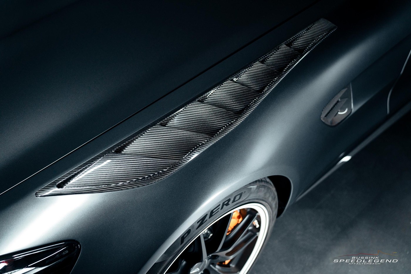 https___hk.hypebeast.com_files_2021_05_roland-a-bussink-mercedes-amg-gt-r-roadst.jpg https___hk.hypebeast.com_files_2021_05_roland-a-bussink-mercedes-amg-gt-r-roadst.jpg