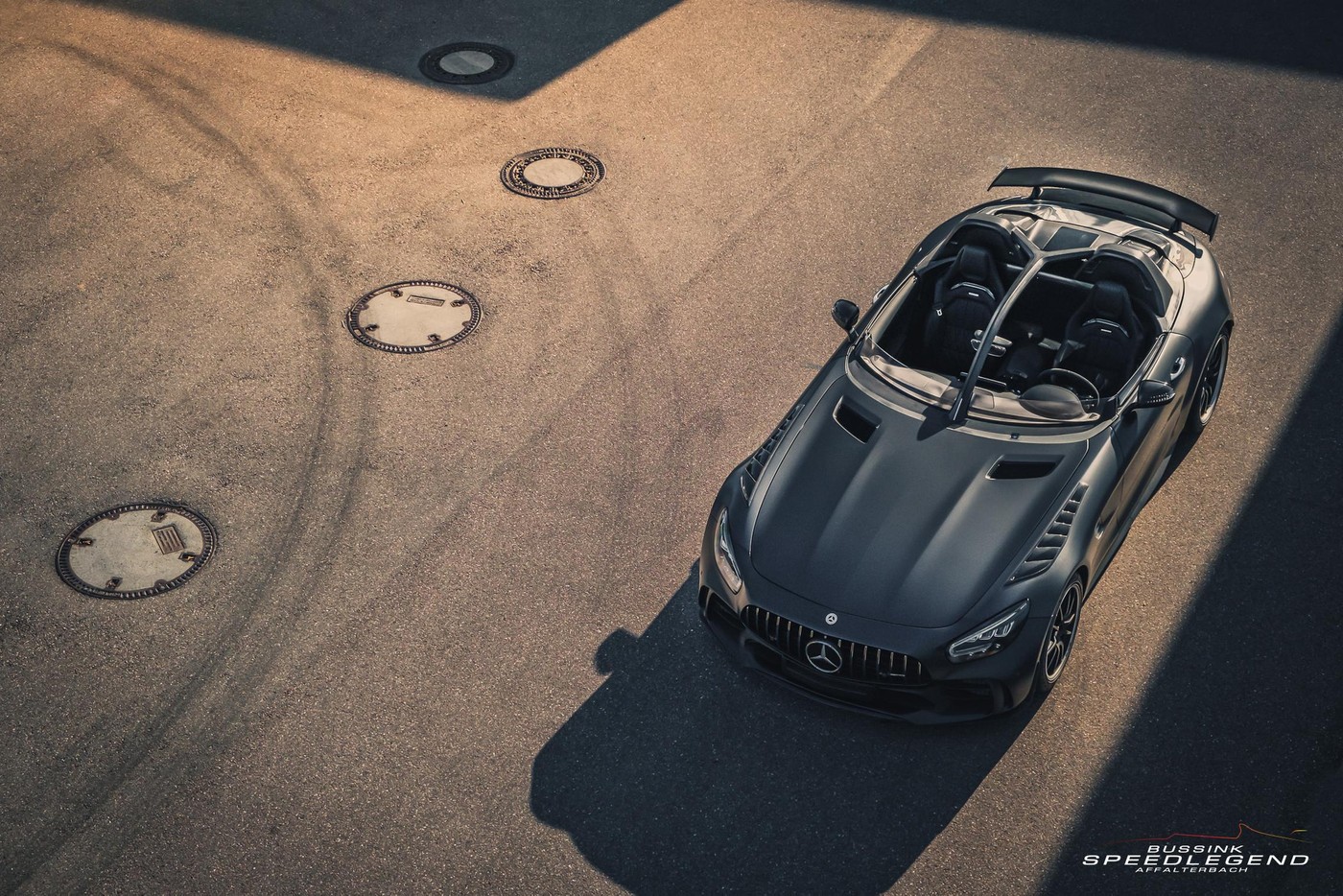 https___hk.hypebeast.com_files_2021_05_roland-a-bussink-mercedes-amg-gt-r-roadst.jpg https___hk.hypebeast.com_files_2021_05_roland-a-bussink-mercedes-amg-gt-r-roadst.jpg