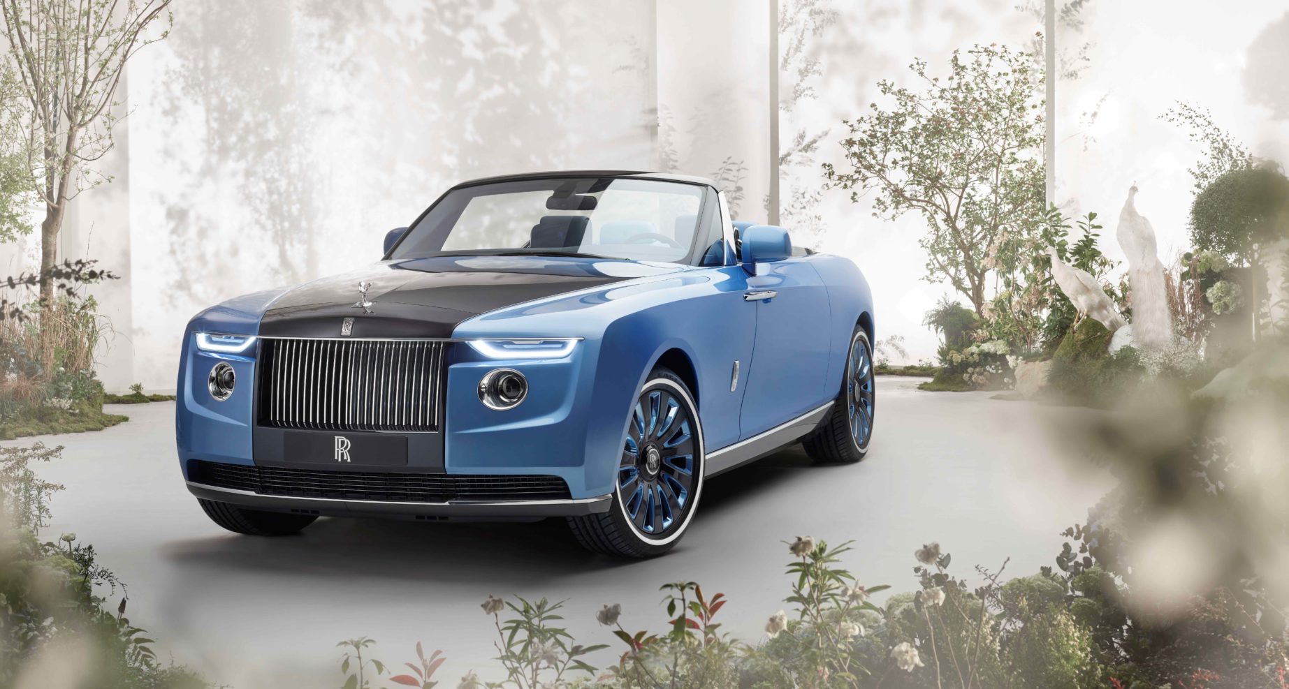 Rolls-Royce-Boat-Tail-Front-3_4-Lifestyle-e1622168113570.jpeg