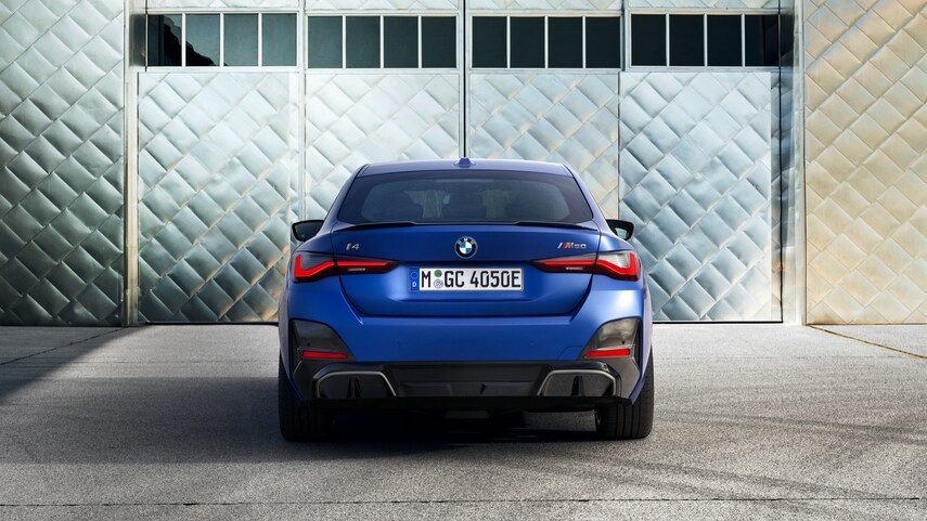 2022-BMW-i4-M50-10.jpeg