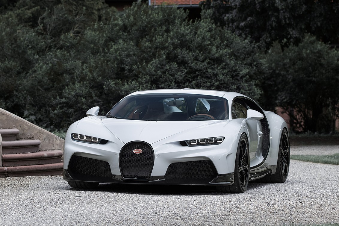 https___hk.hypebeast.com_files_2021_06_bugatti-chiron-super-sport-release-inform.jpeg