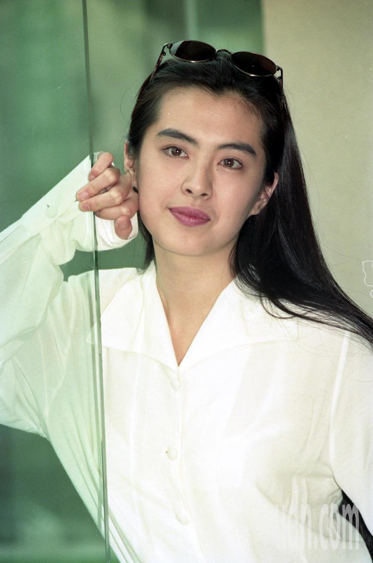 成人论坛 明星合成 王祖贤 JKF 捷克論壇