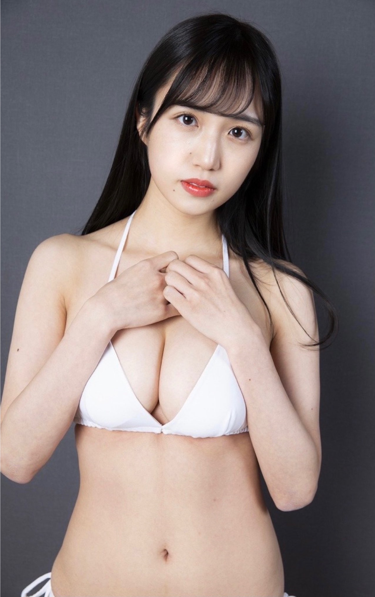 巨乳小隻馬「花巻杏奈」萌萌外型配上飽滿乳彈超犯規　極品反差萌整個無敵