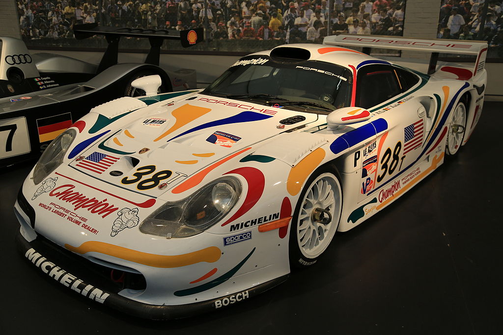 1024px-Musée_de_l'automobile_-_Mulhouse_-_Porsche_-_BH5A5976_(16645321271).jpeg