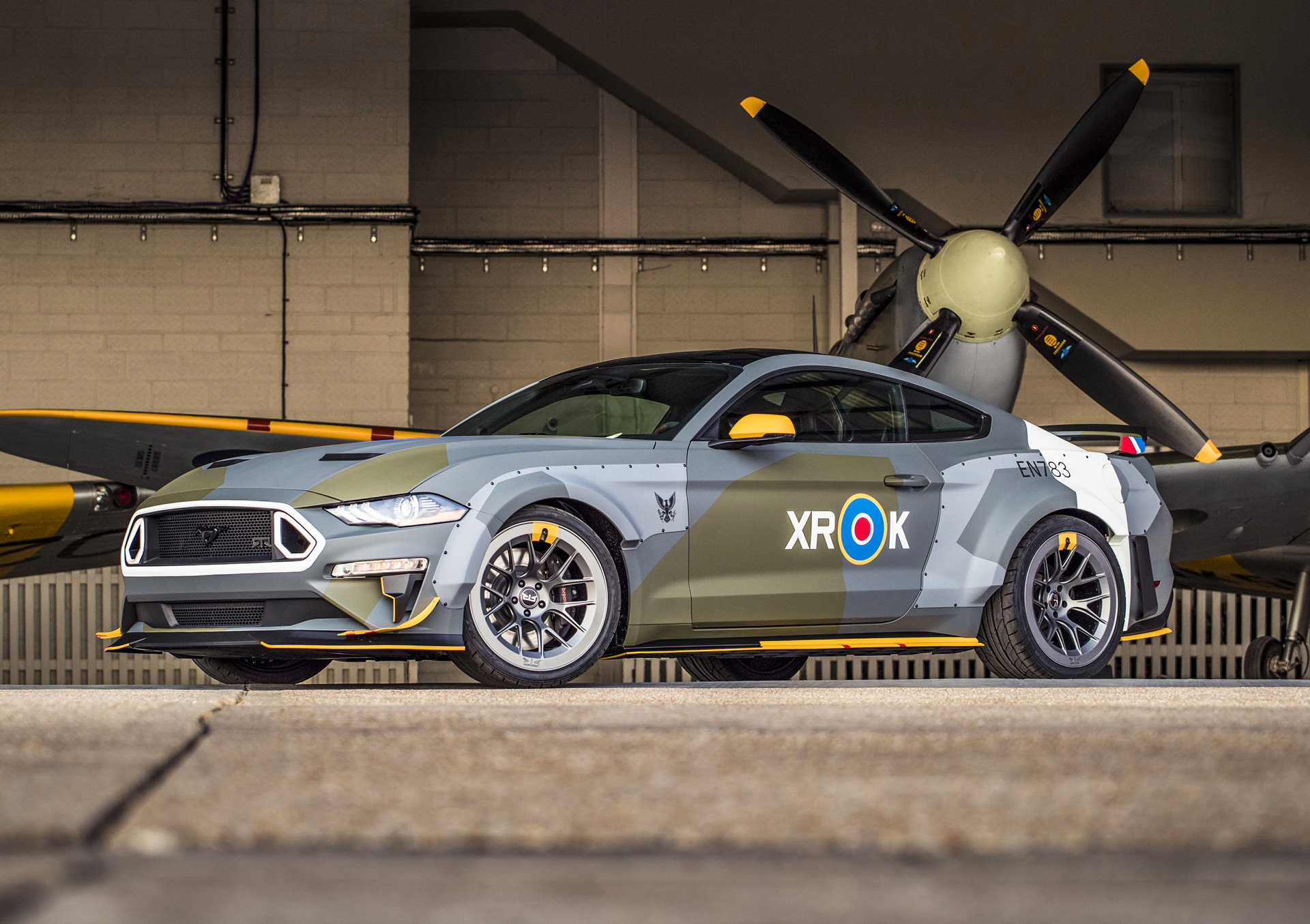 2018-eagle-squadron-ford-mustang-gt_100666447_h.jpeg