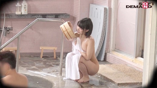 伊豆長岡溫泉で見つけた美人女子大生の皆さん タオル一枚男湯入ってみませんか？ ギ... - 貼圖 - 性感激情 -