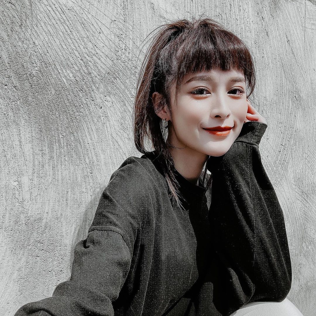 長髮甜美模特 王笑笑 笑容讓人看了都融化了 - 美女圖 -