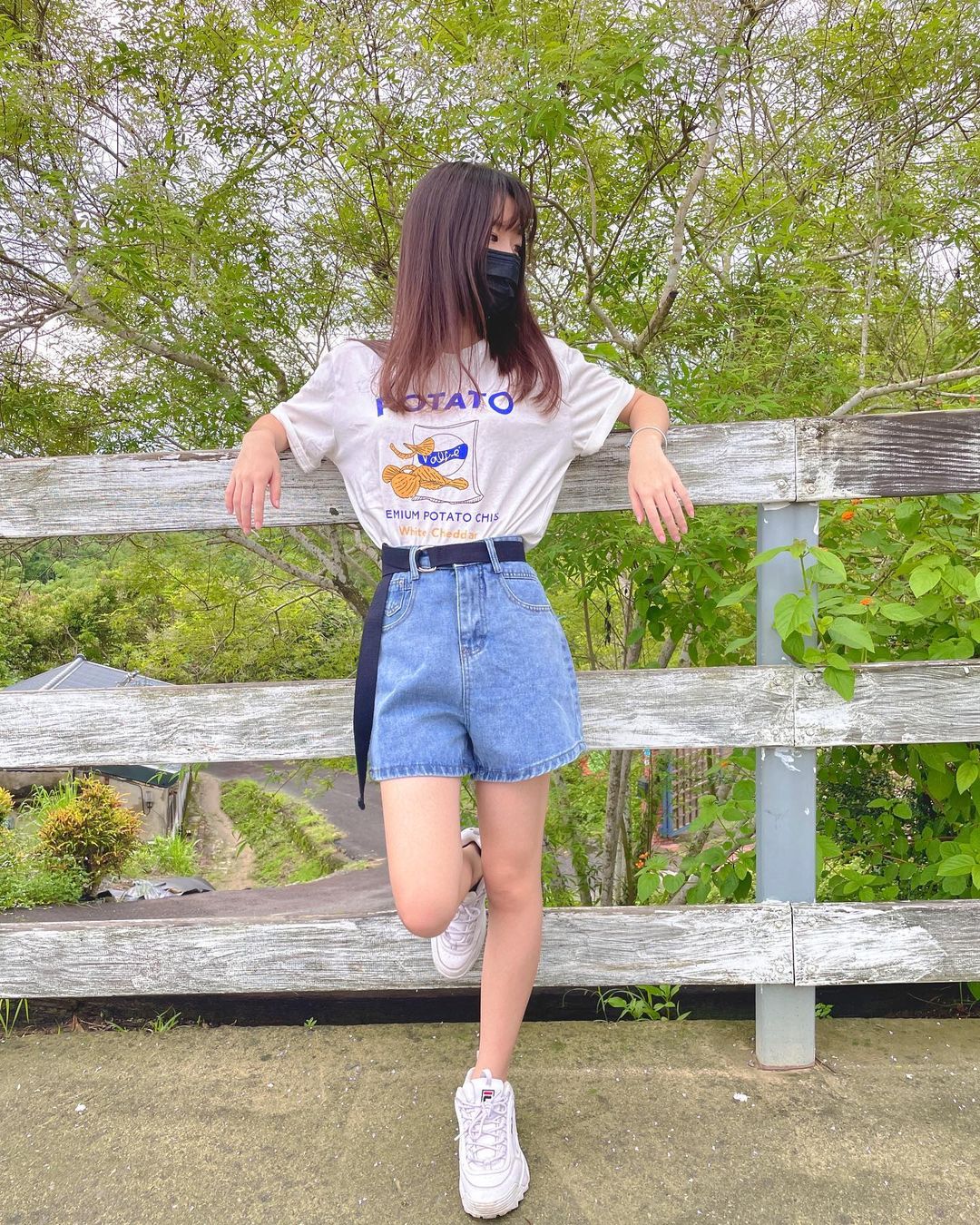 精緻臉蛋超空靈的妹子 一樓 - 美女圖 -