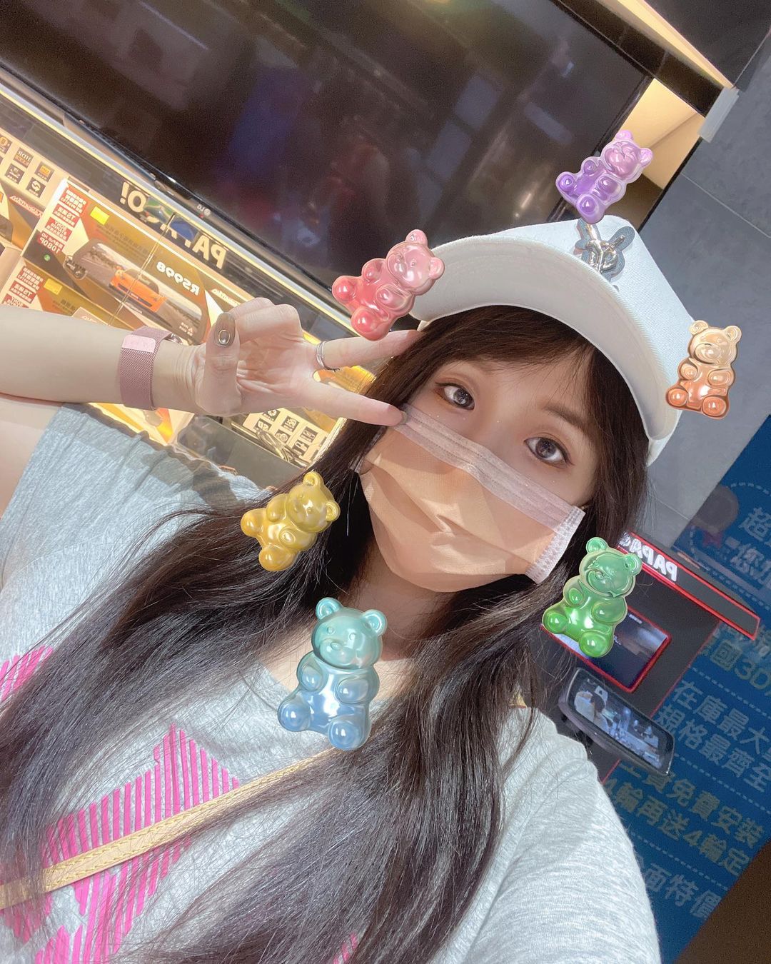 鬼靈精女孩Nikkie 就算扮鬼臉還是一樣可愛! - 素人正妹 -