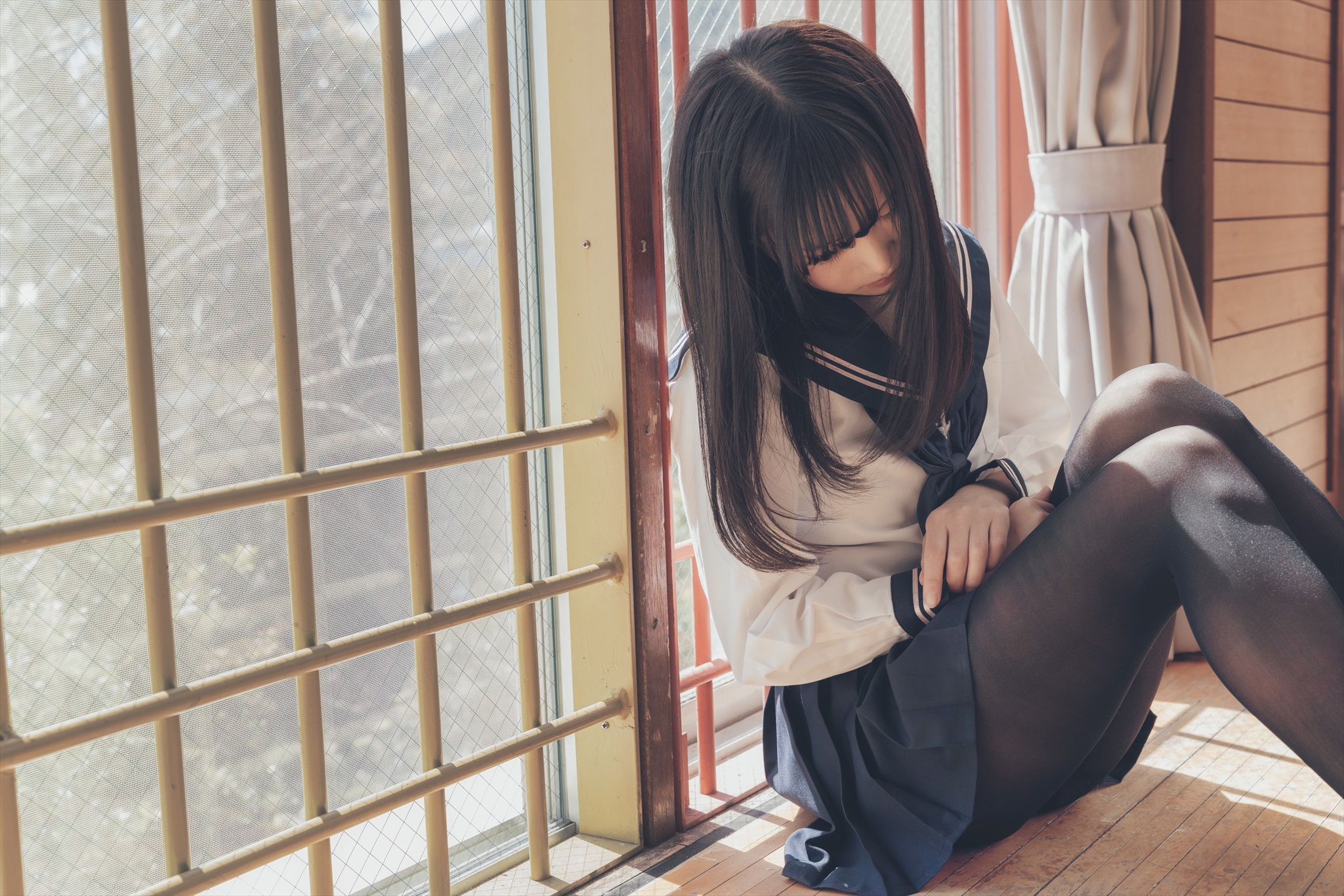Kurumi 隣 の 席 の タ イ ツ な あ の 子 140.jpg 