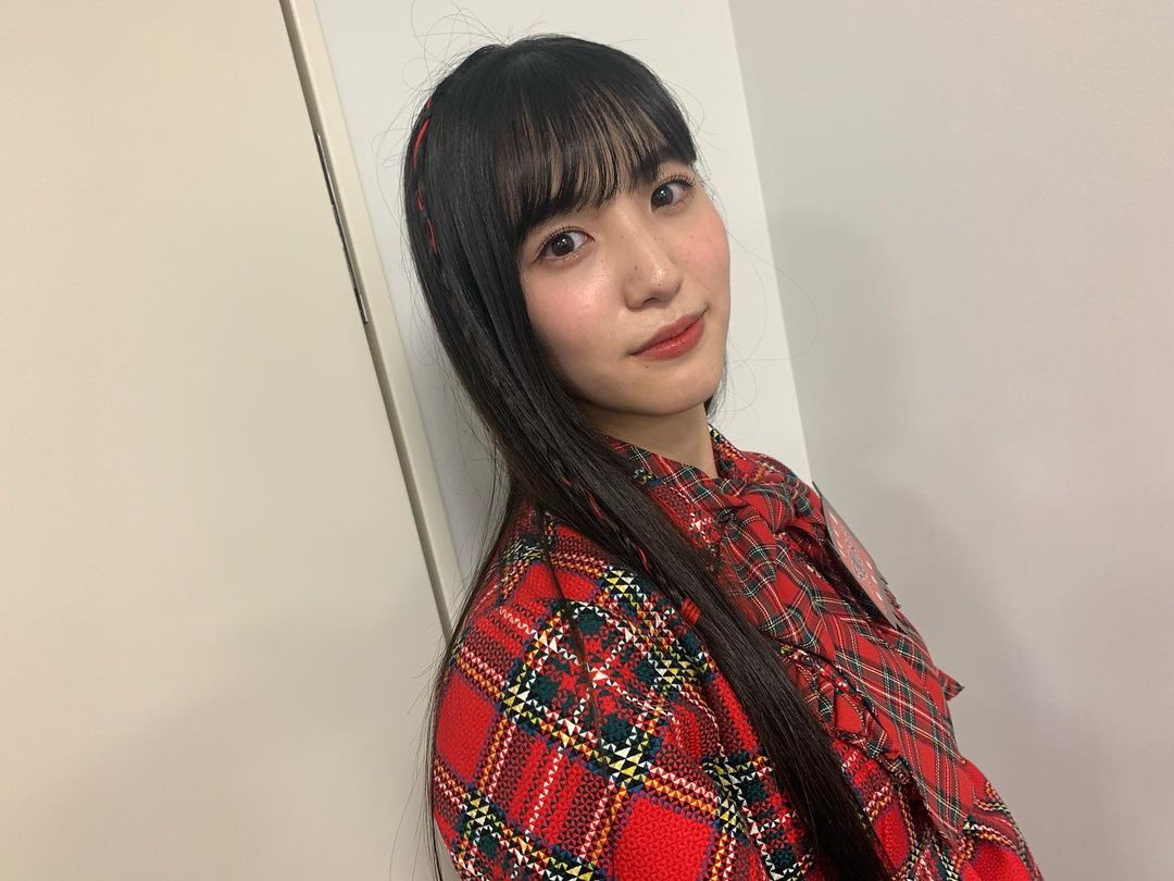 AKB48長髮甜心「下尾みう」乾淨氣質女友感爆棚　甜萌燦笑瞬間讓人秒戀愛