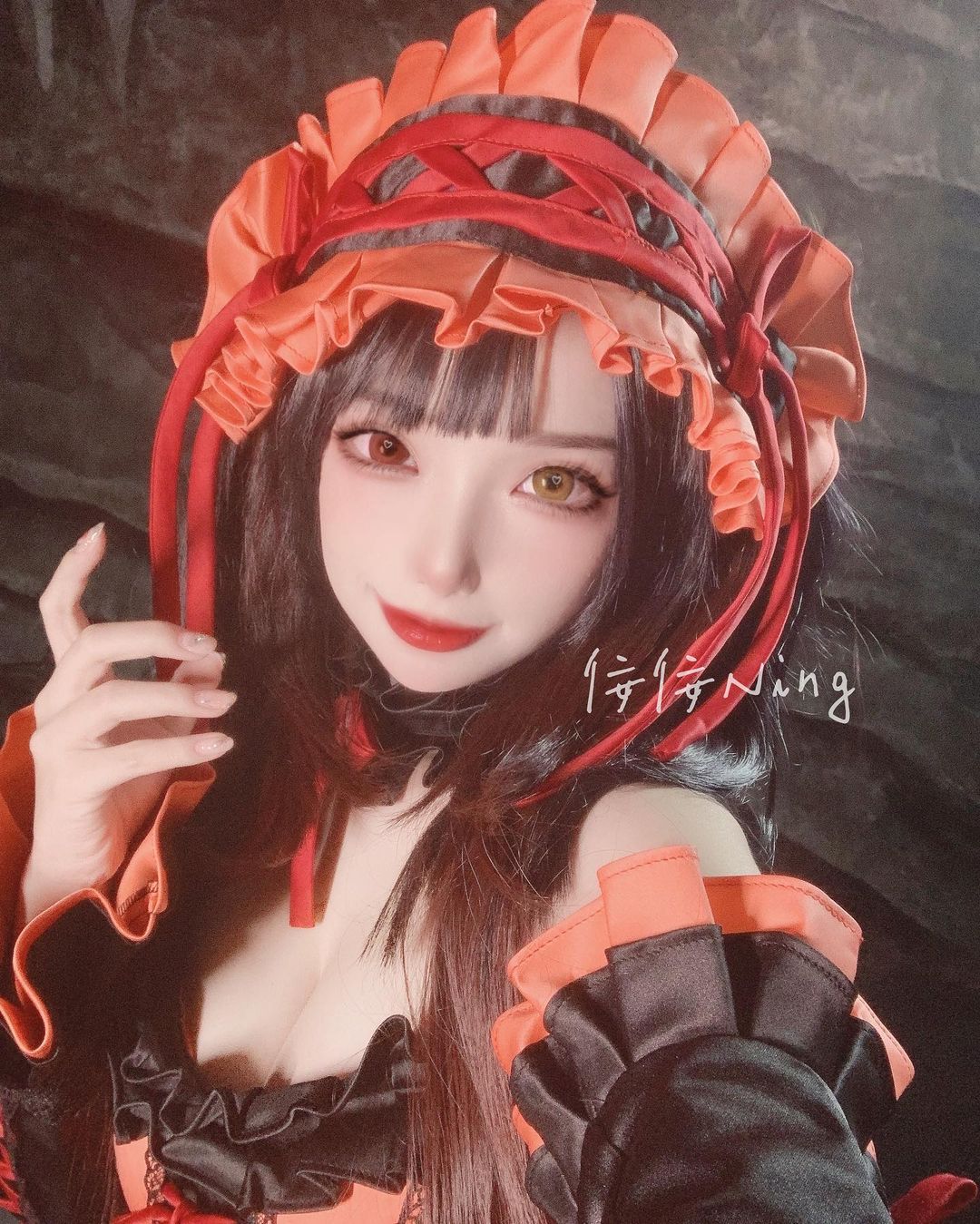 精靈系女孩佞佞 笑起來像蜜糖一樣甜偶爾小露酥胸展現好身材 - 美女圖 -