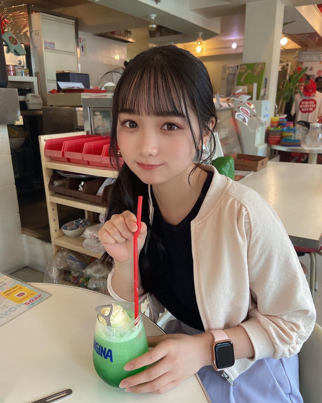 蘿莉巨乳小隻馬「池本しおり」150公分卻擁有渾圓巨乳　超犯規組合叫人不知如何是好