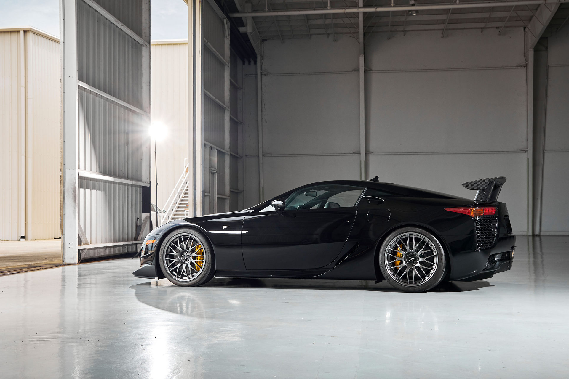 Lexus-LFA-3-1.jpeg Lexus-LFA-3-1.jpeg