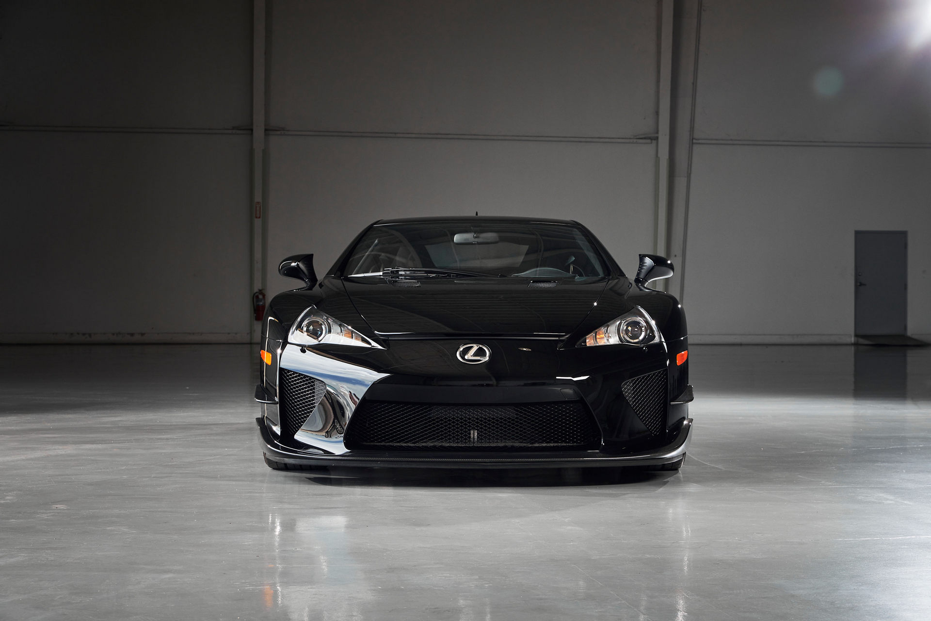 Lexus-LFA-5-1.jpeg Lexus-LFA-5-1.jpeg