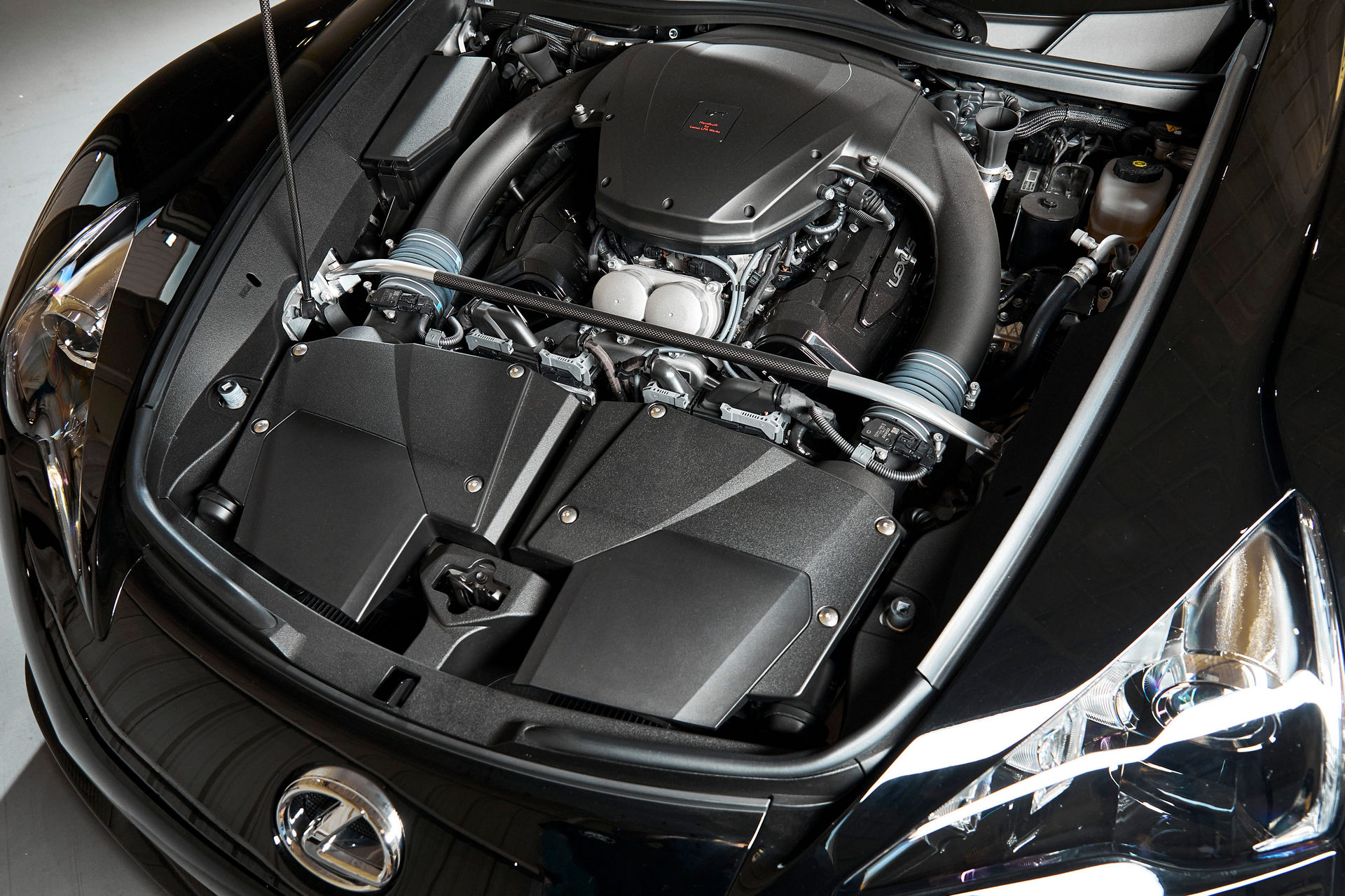 Lexus-LFA-17.jpeg Lexus-LFA-17.jpeg