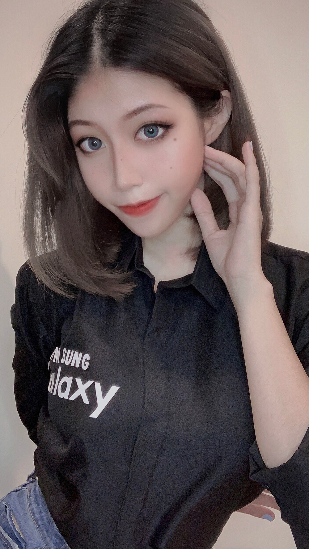 Ain Nguyen - Samsung Sam - COSPLAY -