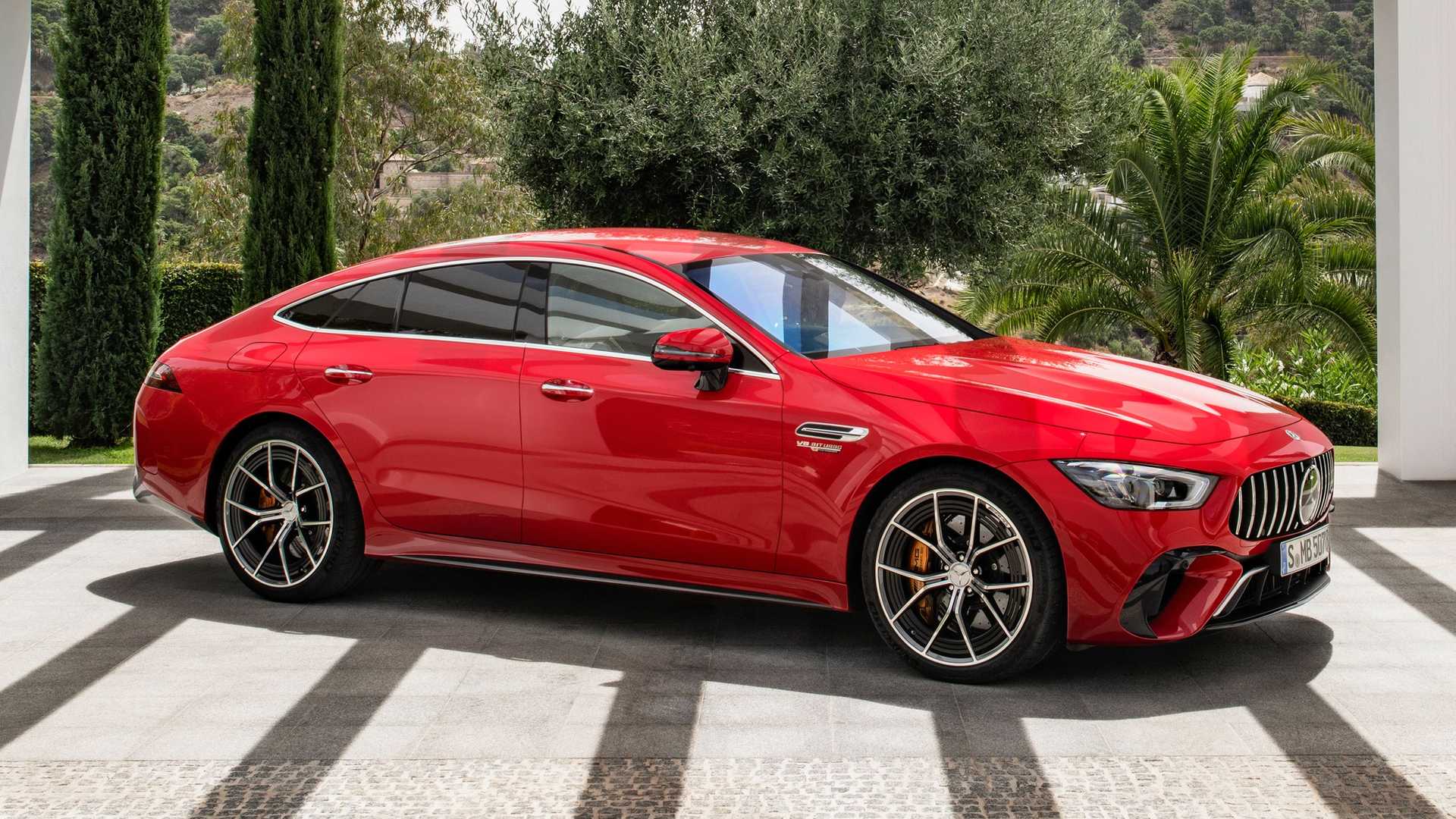 mercedes-amg-gt-63-s-e-performance.jpeg