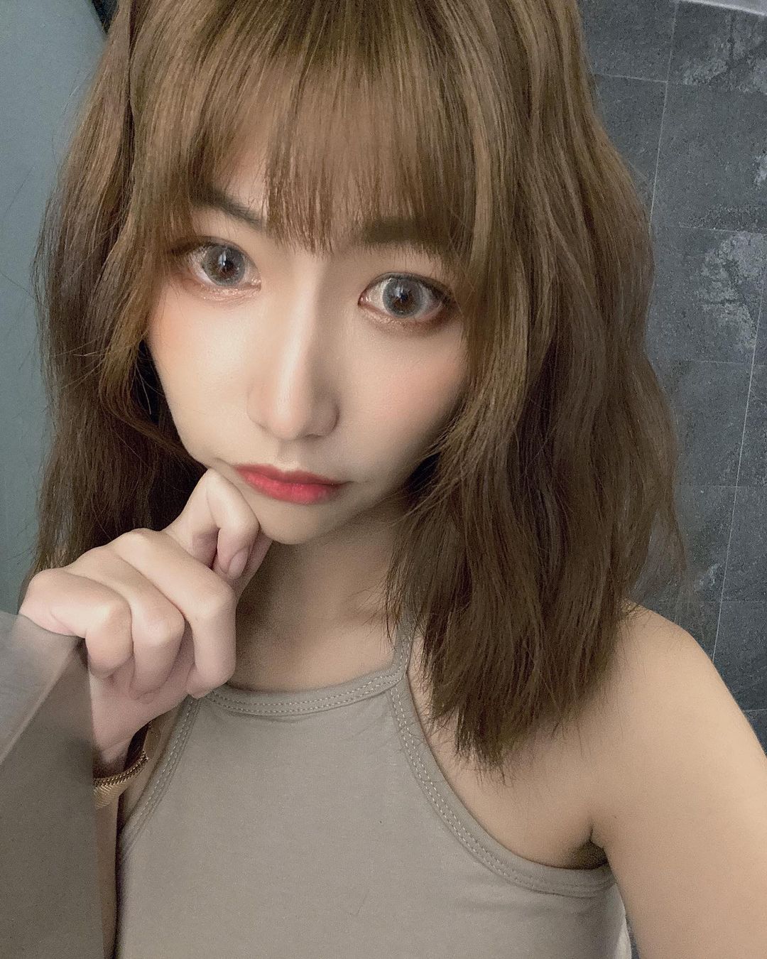 絕正甜美女神Wendy 展現小女人的初熟韻味甜美笑容讓人戀愛 - 美女圖 -