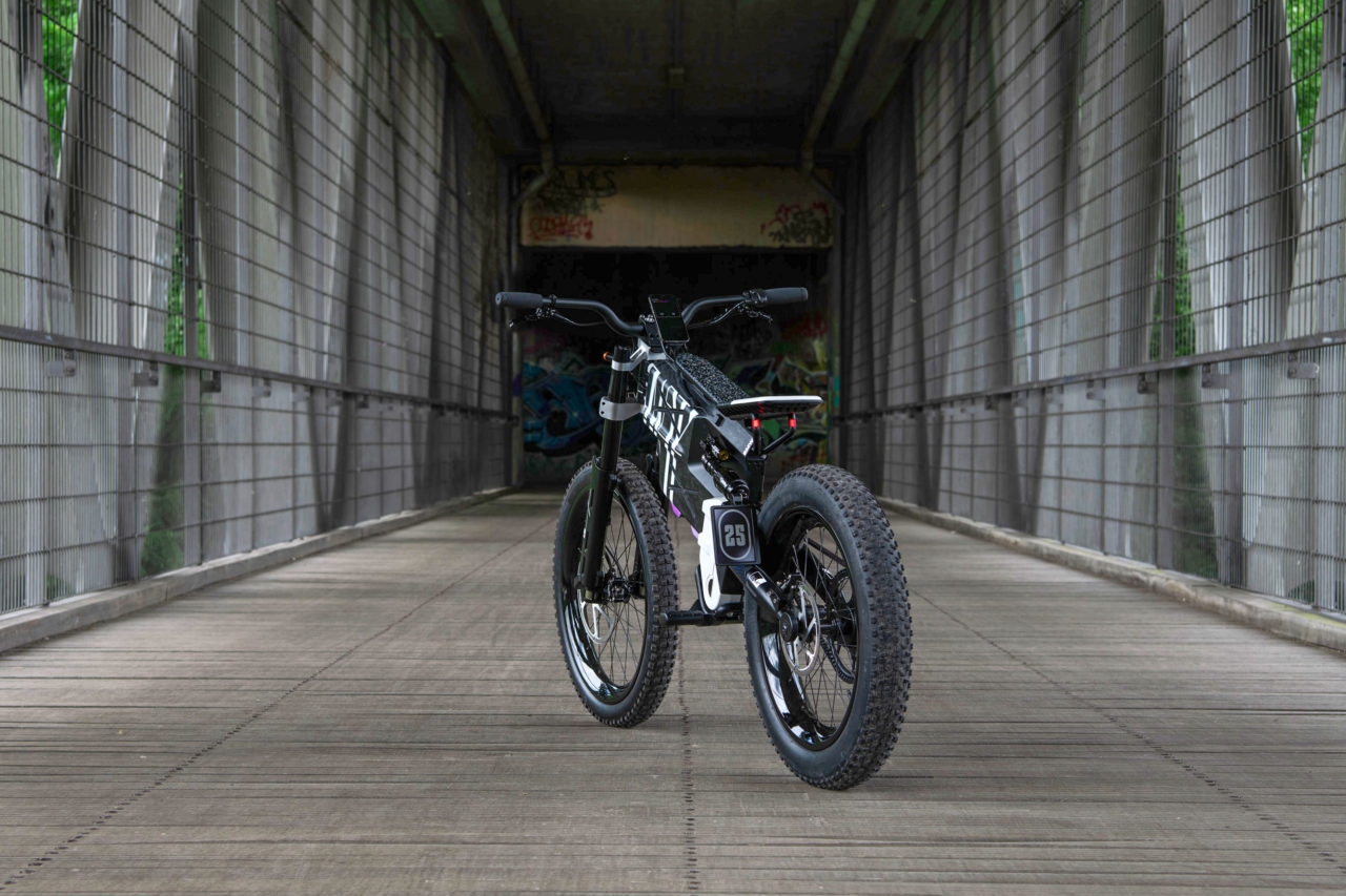 P90434500_highRes_bmw-motorrad-vision--1280x853.jpeg