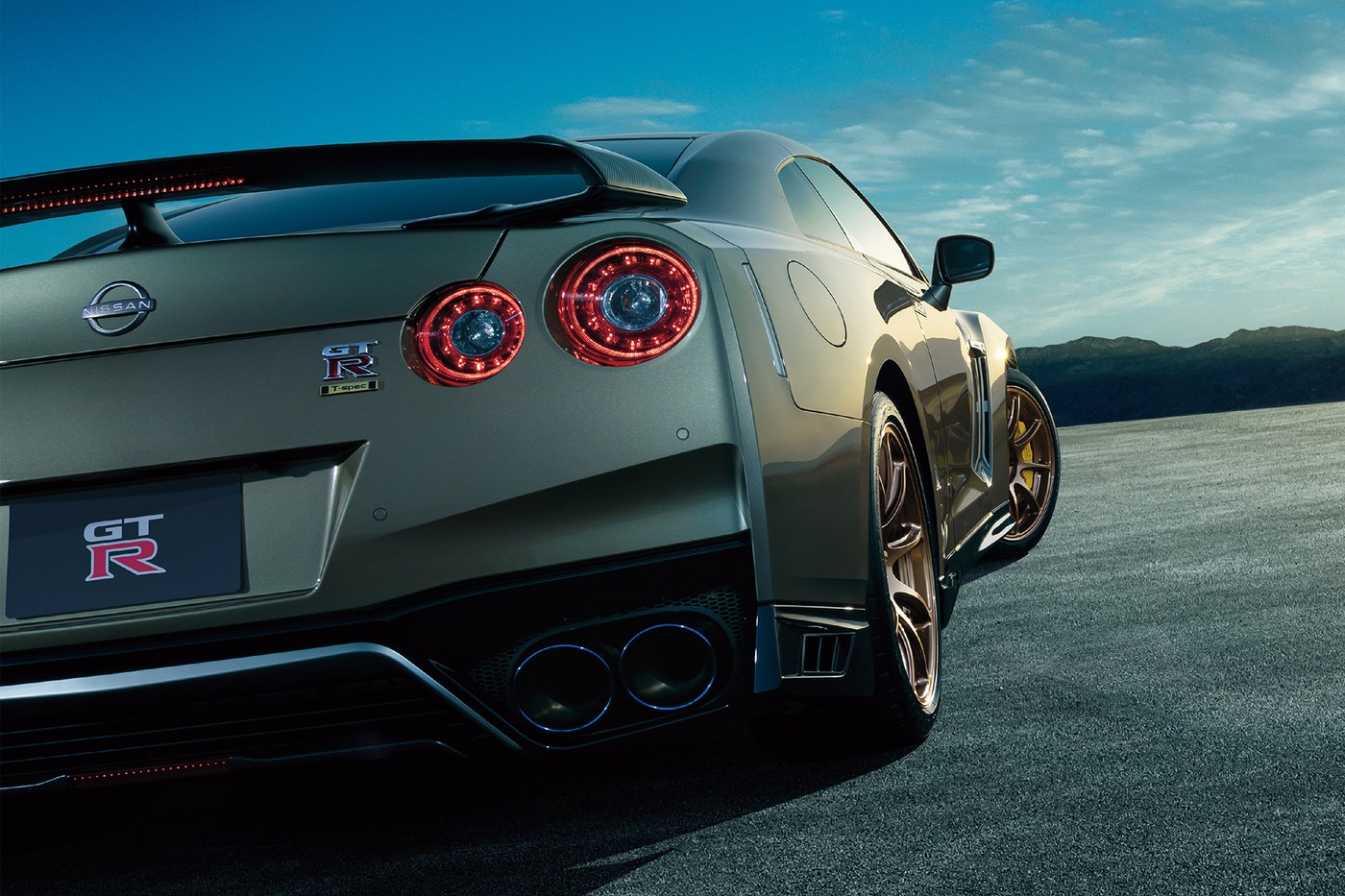 https___hk.hypebeast.com_files_2021_09_new-japan-market-nissan-gt-r-limited-edit.jpg https___hk.hypebeast.com_files_2021_09_new-japan-market-nissan-gt-r-limited-edit.jpg