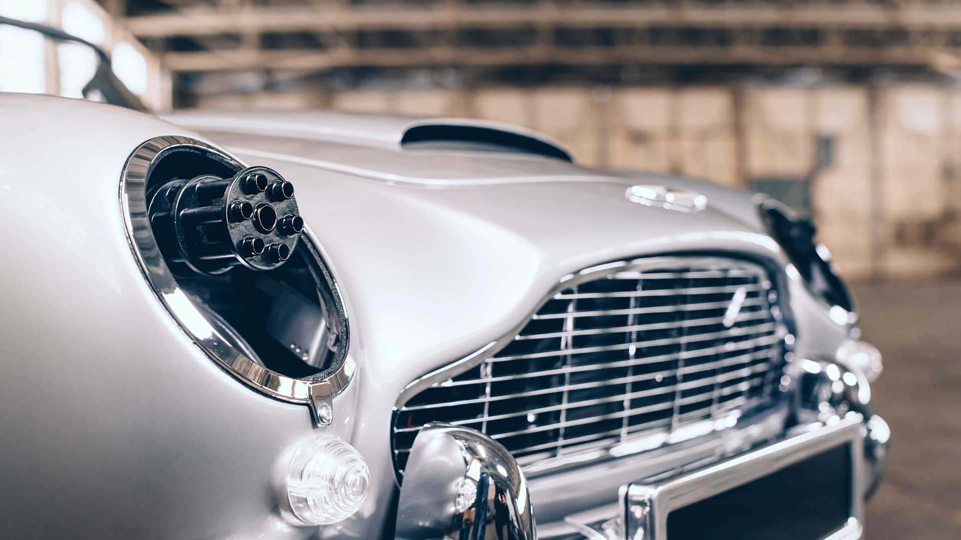aston-martin-db5-junior-no-time-to-die-edition-front.jpeg