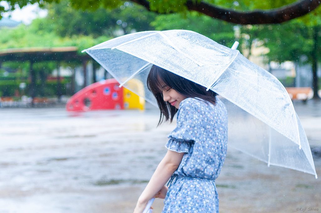 戀愛系美少女「鳴海壽莉亜」清新氣質感覺超無害　女友視角無辜賣萌可愛到犯規