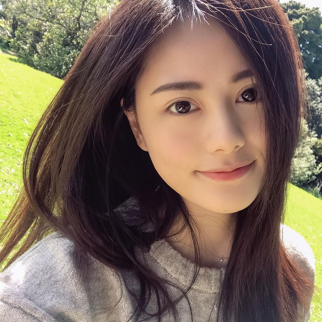 IG正妹: Iris 小說裡才會出現的氣質美女(12P) - 美女圖 -