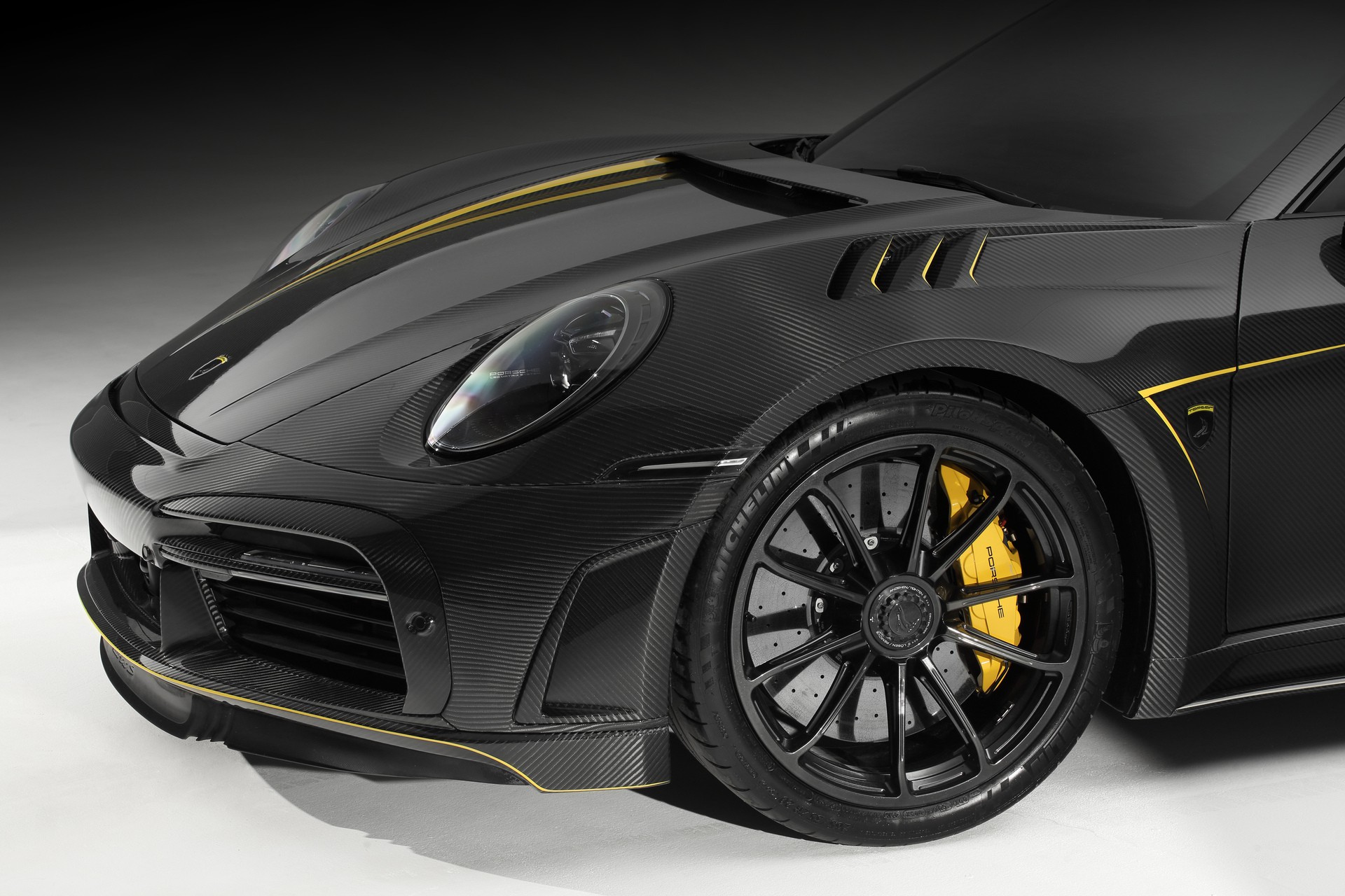 Porsche-992-Stinger-GTR-Carbon-Edition-by-TopCar-Design-15.jpeg