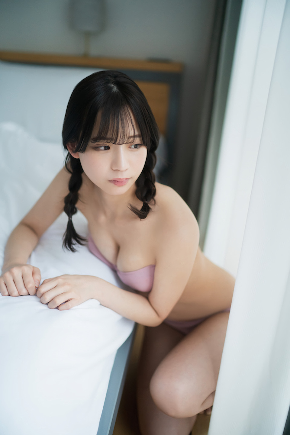 NMB48雪肌女神「和田海佑」中路大開解放渾圓曲線　雪白「核彈雙乳」胸猛炸出