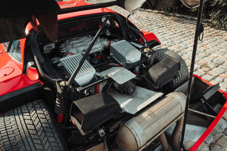 1989-ferrari-f40-berlinetta-non-cat-non-adjust-bonhams-auction-rare-italian-clas.png